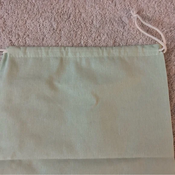 Off-White Sneaker Shoe Bag - Picture 8 of 10